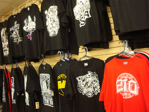 Vaporizer Store «210 Discount Store», reviews and photos, 4906 W Commerce St, San Antonio, TX 78237, USA