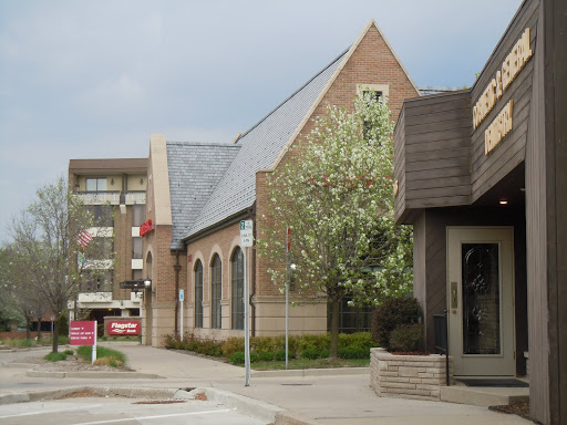 Flagstar Bank in Birmingham, Michigan