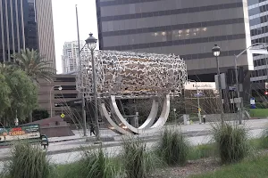Public Art "The Freedom Sculpture" image