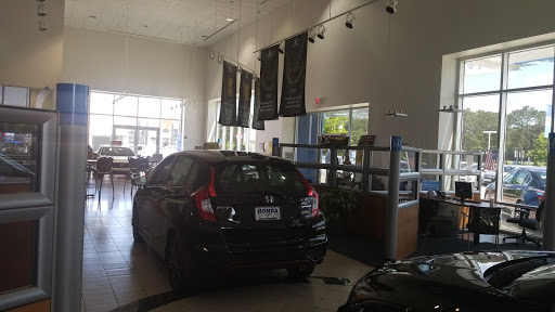 Honda Dealer «Honda of Covington», reviews and photos, 100 Holiday Square Blvd, Covington, LA 70433, USA