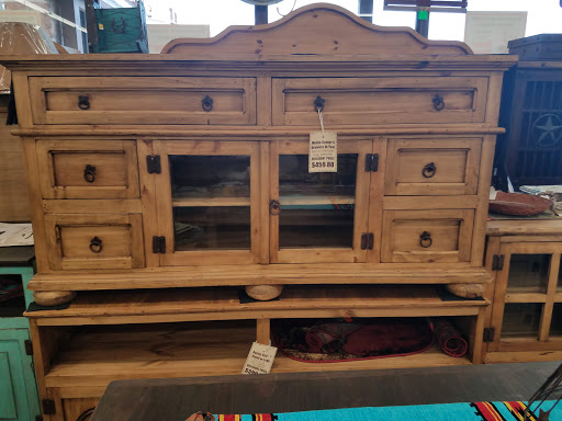 Craft Store «Hometown Crafts & Gifts», reviews and photos, 841 Junction Hwy, Kerrville, TX 78028, USA