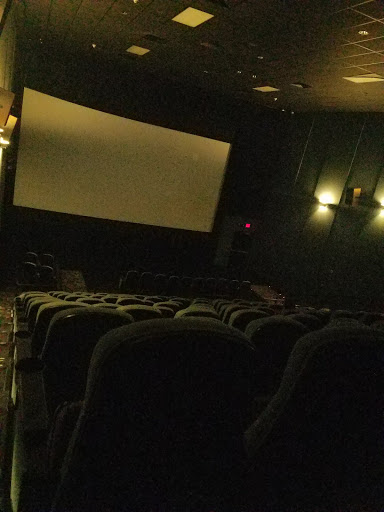 Movie Theater «Destinta Theaters New Windsor», reviews and photos, 215 Quassaick Ave, New Windsor, NY 12553, USA