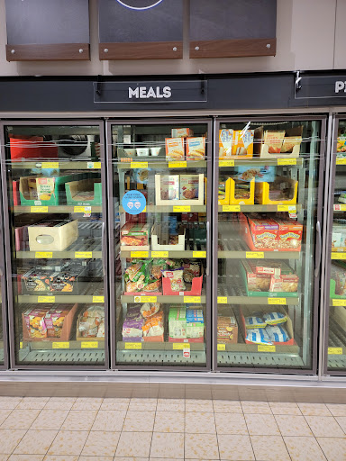 Supermarket «ALDI», reviews and photos, 4615 W Layton Ave, Greenfield, WI 53220, USA