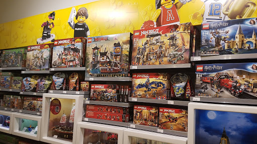 Toy Store «The LEGO Store», reviews and photos, 26300 Cedar Rd, Beachwood, OH 44122, USA