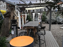 Atmosphère du Café A - Restaurant terrasse - Brunch Canal St Martin à Paris - n°13