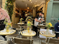 Atmosphère du Restaurant libanais Al Boustan - Restaurant et traiteur libanais à Paris - n°16