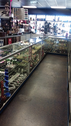 Tobacco Shop «Smokin Dragon Gifts», reviews and photos, 10621 South Fwy, Fort Worth, TX 76140, USA