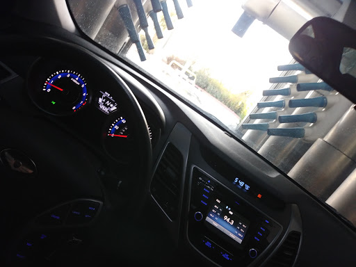 Car Wash «Five Star Express Car Wash», reviews and photos, 2167 Harbor Blvd, Costa Mesa, CA 92627, USA