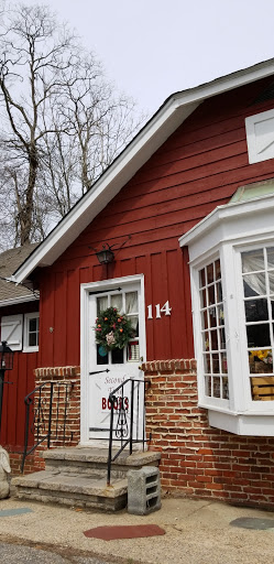 Used Book Store «Second Time Books Inc», reviews and photos, 114 Creek Rd, Mt Laurel, NJ 08054, USA