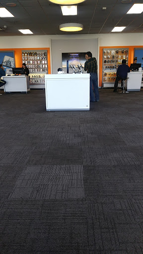 Cell Phone Store «AT&T Authorized Retailer», reviews and photos, 3530 W Century Blvd #105, Inglewood, CA 90303, USA