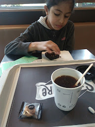 Photo n°18 de McDonald's à Châteaudun ()