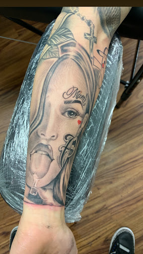 Explore gf name tattoo ideas, creative tattoo ideas in Attleboro, available at Blue Diamond Tattoo Studio