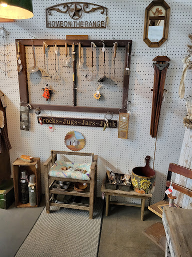 Flea Market «The Slatington Marketplace», reviews and photos, 8281 PA-873, Slatington, PA 18080, USA