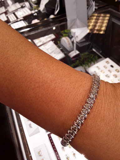 Jewelry Store «The Jewelry Exchange», reviews and photos, 100 E Main St, Norristown, PA 19401, USA