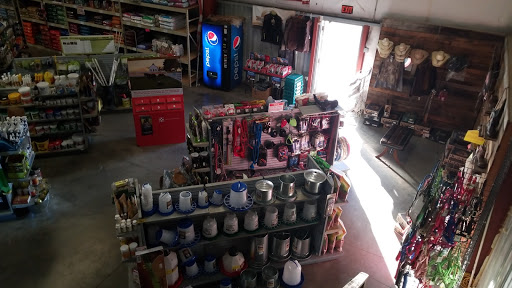 Pet Supply Store «Brentwood Feed & Pet Supply», reviews and photos, 2500 Walnut Blvd, Brentwood, CA 94513, USA