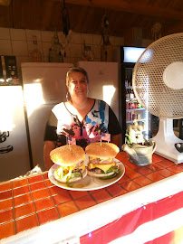 Hamburger du Restaurant La Friterie FarWest de Larzac - n°6