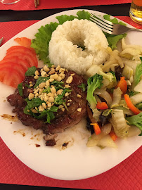Plats et boissons du Restaurant vietnamien Le Saïgon à Lons-le-Saunier - n°7
