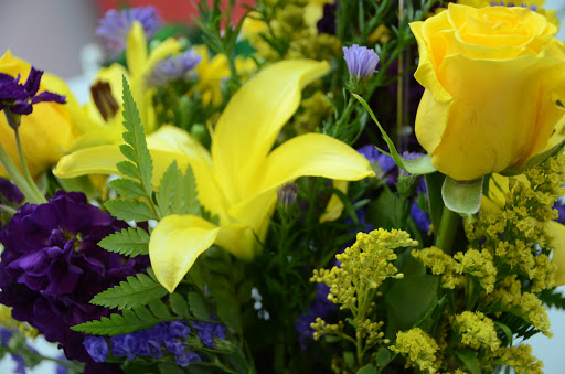 Florist «Chapel Hill Florist», reviews and photos, 2913 IL-120, McHenry, IL 60051, USA