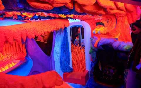 Electric Ladyland - Museum of Fluorescent Art image