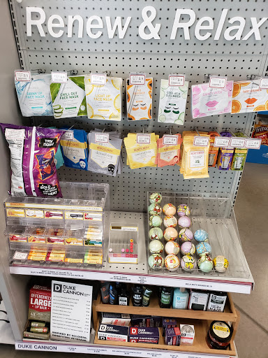 Convenience Store «Kum & Go», reviews and photos, 1605 E Kearney St, Springfield, MO 65803, USA