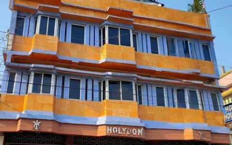 HOTEL HOLYDON image