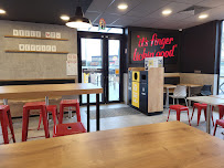 Atmosphère du Restaurant KFC Lyon Meyzieu - n°8