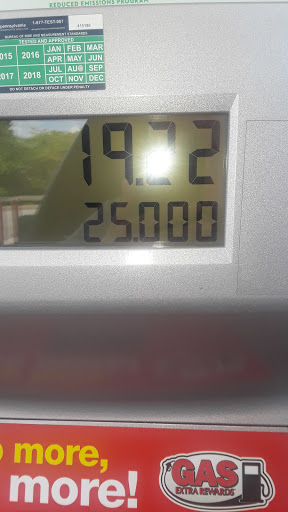 Grocery Store «Giant», reviews and photos, 350 Scarlet Rd #220, Kennett Square, PA 19348, USA