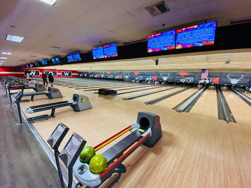 Bowling Alley «Brunswick Zone Hazlet Lanes», reviews and photos, 1400 Route Number 36, Hazlet, NJ 07730, USA