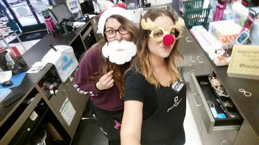 Shopping Mall «Feather Down Shopping Center», reviews and photos, 1258 Stabler Ln, Yuba City, CA 95993, USA