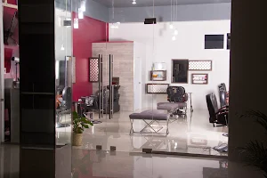 The Fade Room - Barber and Male Spa image