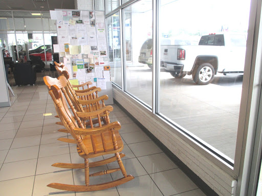 Chevrolet Dealer «Chandler Chevrolet», reviews and photos, 600 Clifty Dr, Madison, IN 47250, USA