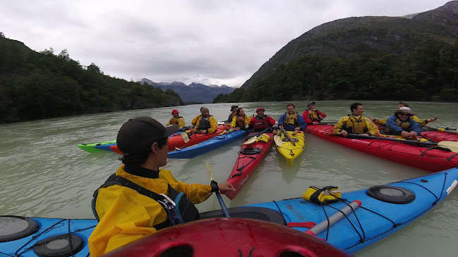 AguaHielo Expediciones - Puerto Aysén