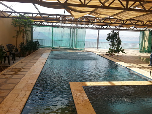 Swimming pool shops in Jerusalem
