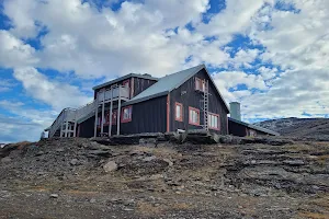 Låktatjåkko Mountain Lodge image