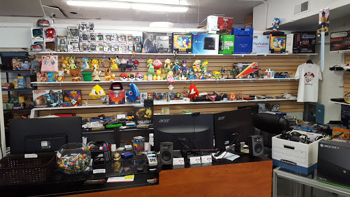 Hobby Store «Card N All Gaming», reviews and photos, 5320 Valley Station Rd Suite 106, Louisville, KY 40272, USA