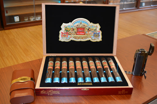 Tobacco Shop «Total Tobacco & More», reviews and photos, 85 Andover St, Danvers, MA 01923, USA