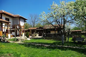Villa Patashka image
