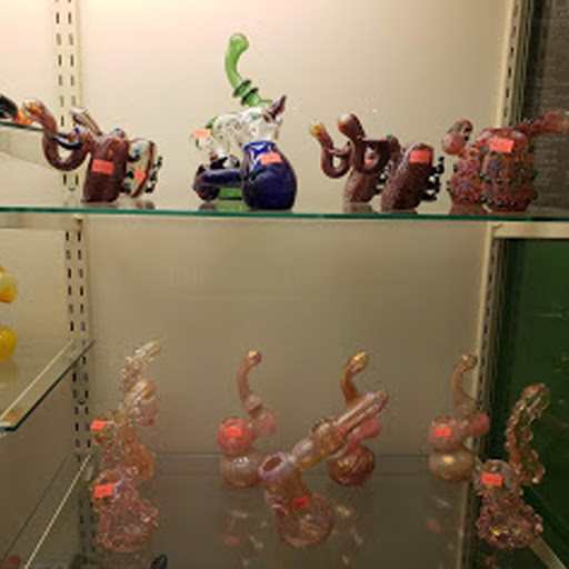 Tobacco Shop «Happy Daze Smoke Shop», reviews and photos, 6450 W 10th St STE 2, Indianapolis, IN 46214, USA