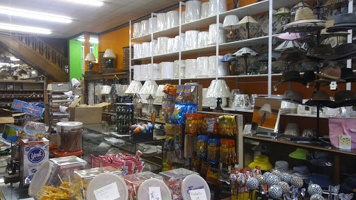 Department Store «Kraus Department Store», reviews and photos, 810 Parade St, Erie, PA 16503, USA