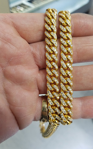 Jeweler «Marlowe Credit Jewelers», reviews and photos, 16055 Cross Bay Blvd, Jamaica, NY 11414, USA