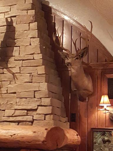 Seafood Restaurant «Timber Lodge», reviews and photos, 2809 Pearl Rd, Medina, OH 44256, USA