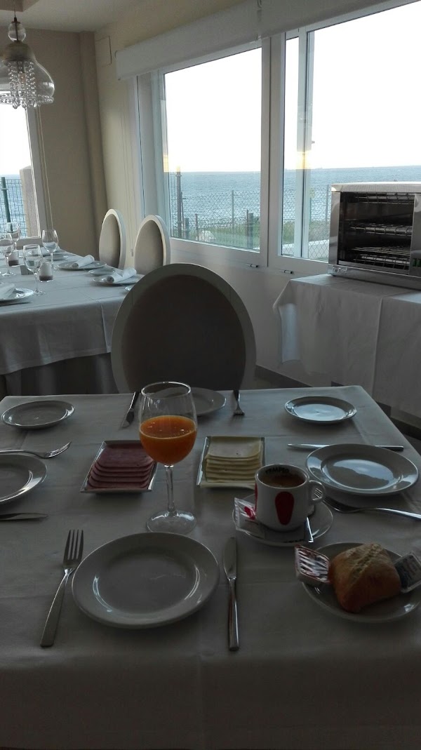 Imagen de Restaurante El Faro De Punta Carnero (14 de 29)