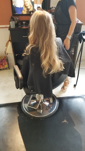 Hair Salon «Salon Surreal Inc», reviews and photos, 245 E Main St, Spartanburg, SC 29306, USA