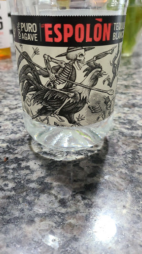 Wine Store «Valley Wine & Spirits», reviews and photos, 17301 Valley Mall Rd, Hagerstown, MD 21740, USA