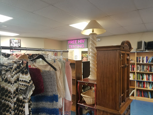 Thrift Store «Boomerangs Thrift Store», reviews and photos, 2365 Wilton Dr, Wilton Manors, FL 33305, USA