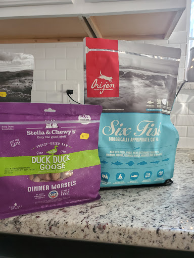 Pet Supply Store «Pet Supplies Plus», reviews and photos, 3801 S Cooper St, Arlington, TX 76015, USA