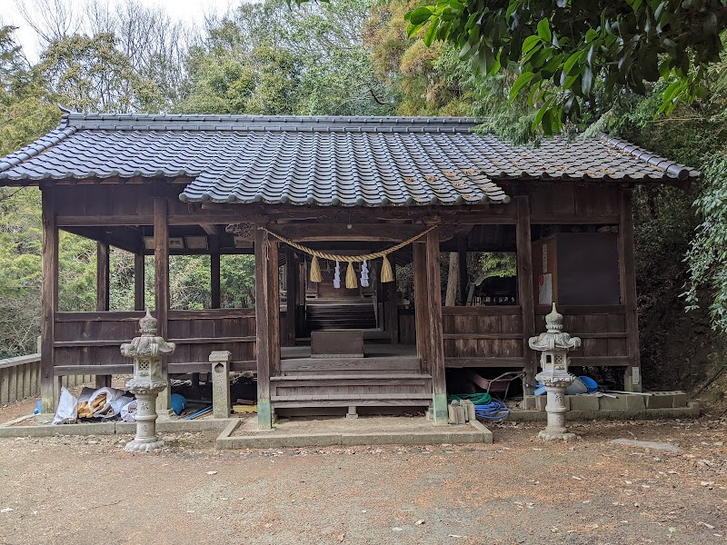 岩明神社