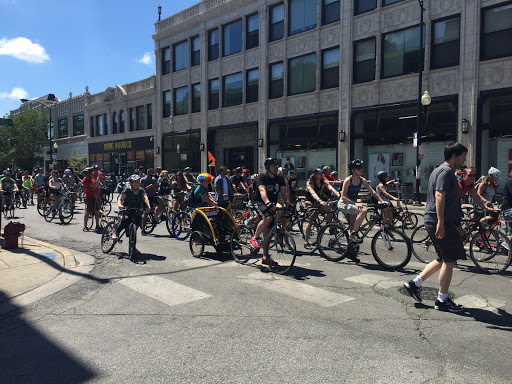 Shoe Store «Payless ShoeSource», reviews and photos, 2800 N Milwaukee Ave, Chicago, IL 60618, USA