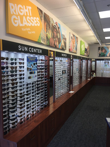 Eye Care Center «Eyemart Express», reviews and photos, 80 S Tunnel Rd #100, Asheville, NC 28805, USA