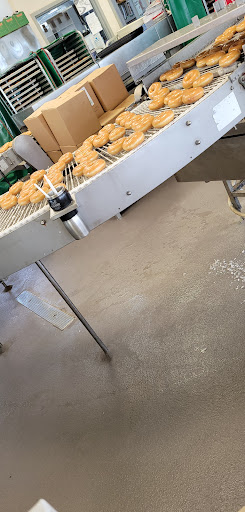 Bakery «Krispy Kreme Doughnuts», reviews and photos, 2600 S Cooper St, Arlington, TX 76015, USA